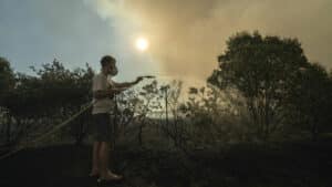 Un pompier suspecté d'avoir allumé quatre incendies à Ourém arrêté.