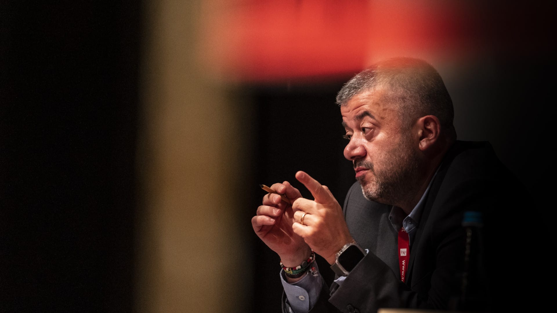 Une commission internationale va évaluer la réforme du Ministère de l'Éducation.