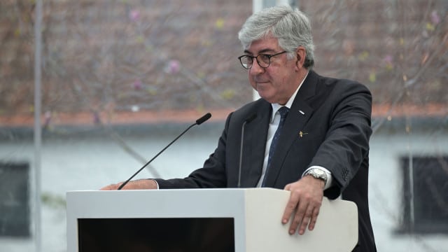 Accusation fausse. Le ministre dit qu'il "n'a jamais fait pression" sur le recteur de Porto.