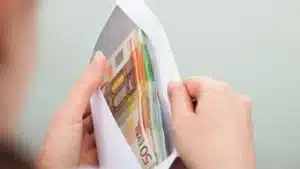 Allocation, indemnité de maladie ou de chômage : Simulez en "quelques minutes".
