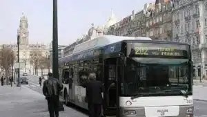 Après plusieurs années, six lignes de la STCP reprennent leur itinéraire habituel.