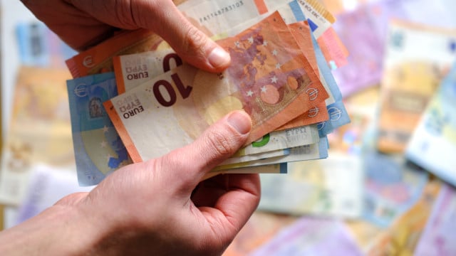 Après tout, combien gagne le Président de la République en 2025 ?