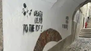 Centre culturel juif à Lisbonne cible d'actes hebdomadaires de vandalisme
