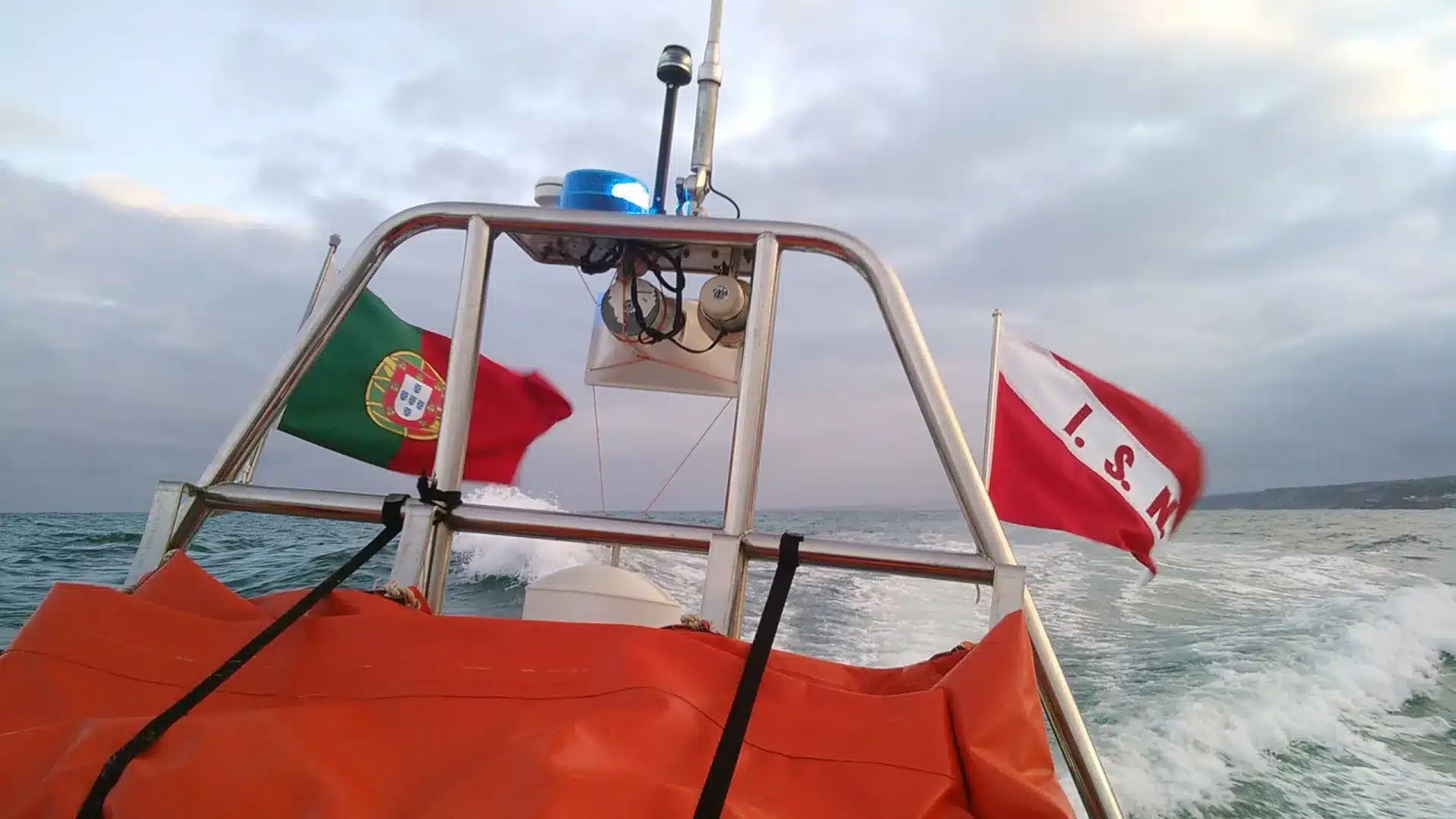 Corps d'un homme polonais retrouvé flottant à Porto Santo