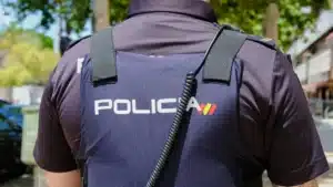 Couple portugais dévalisé et pris en otage par de 'faux' policiers à Madrid