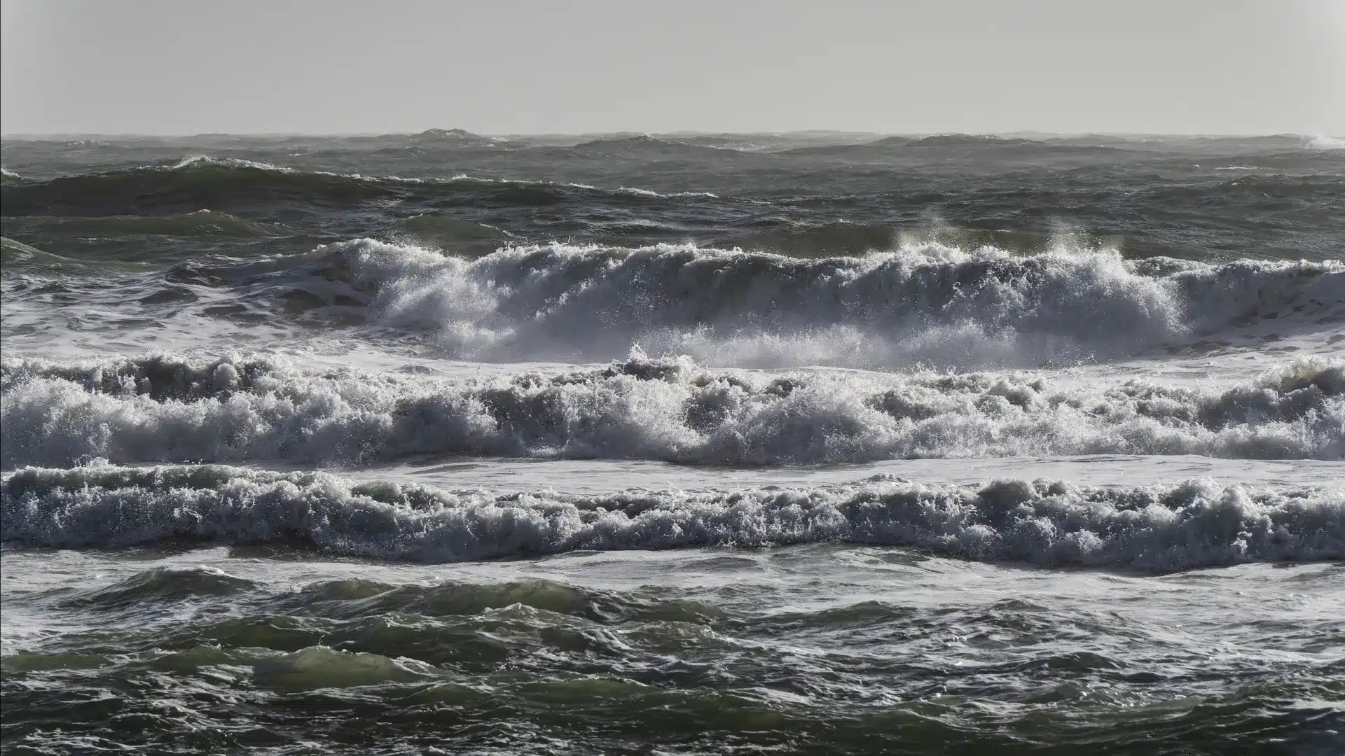 Cyclone Gabrielle : Fermeture déterminée des ports à Terceira et Graciosa