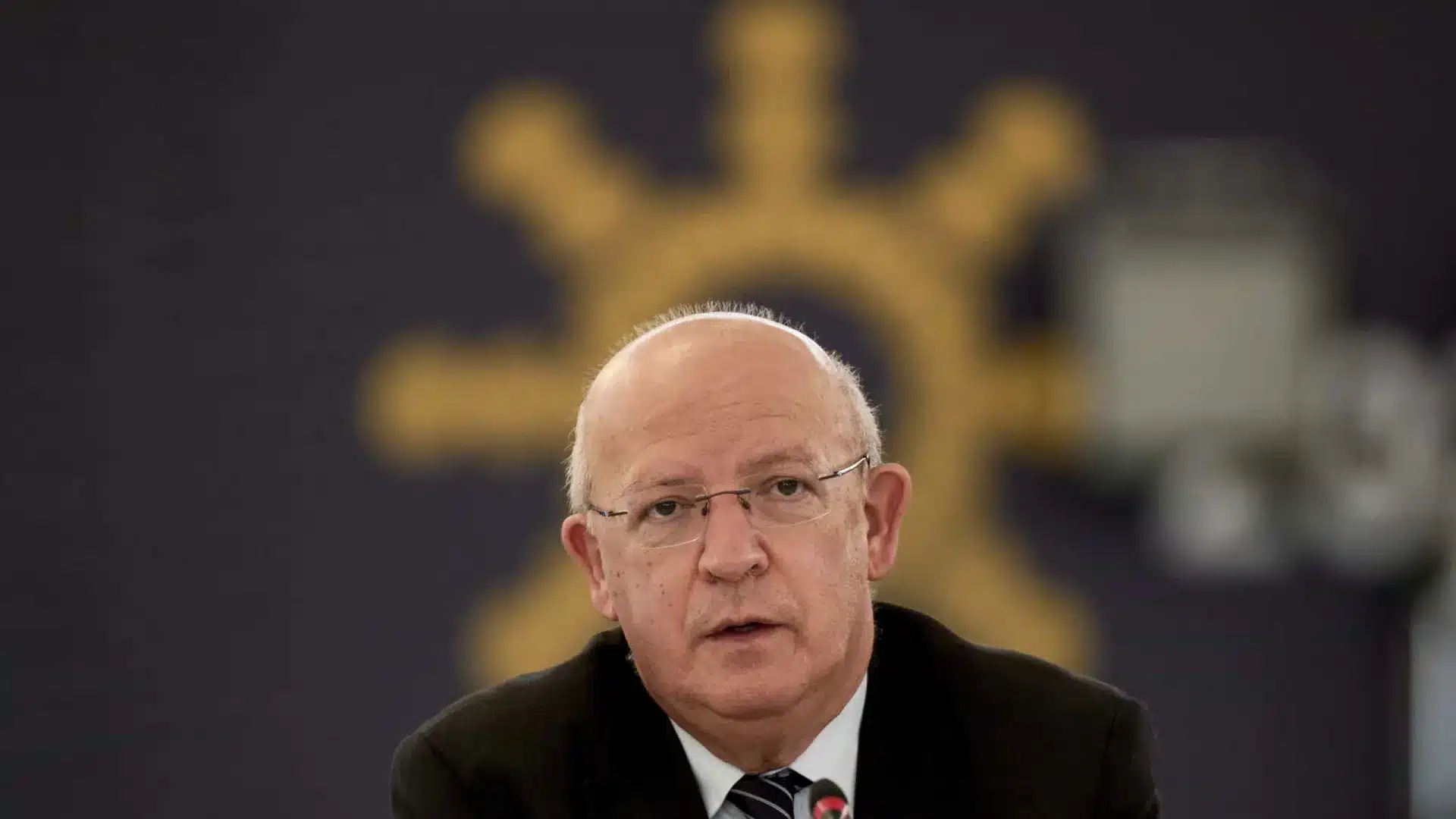 D'anciens dirigeants de l'AR exigent l'intervention du Portugal dans un conflit concernant des enfants.