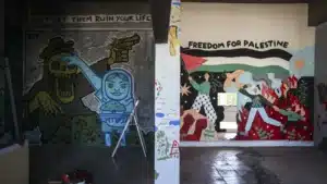 Dans un bâtiment en ruines près de Lisbonne, une galerie contre le génocide à Gaza voit le jour.