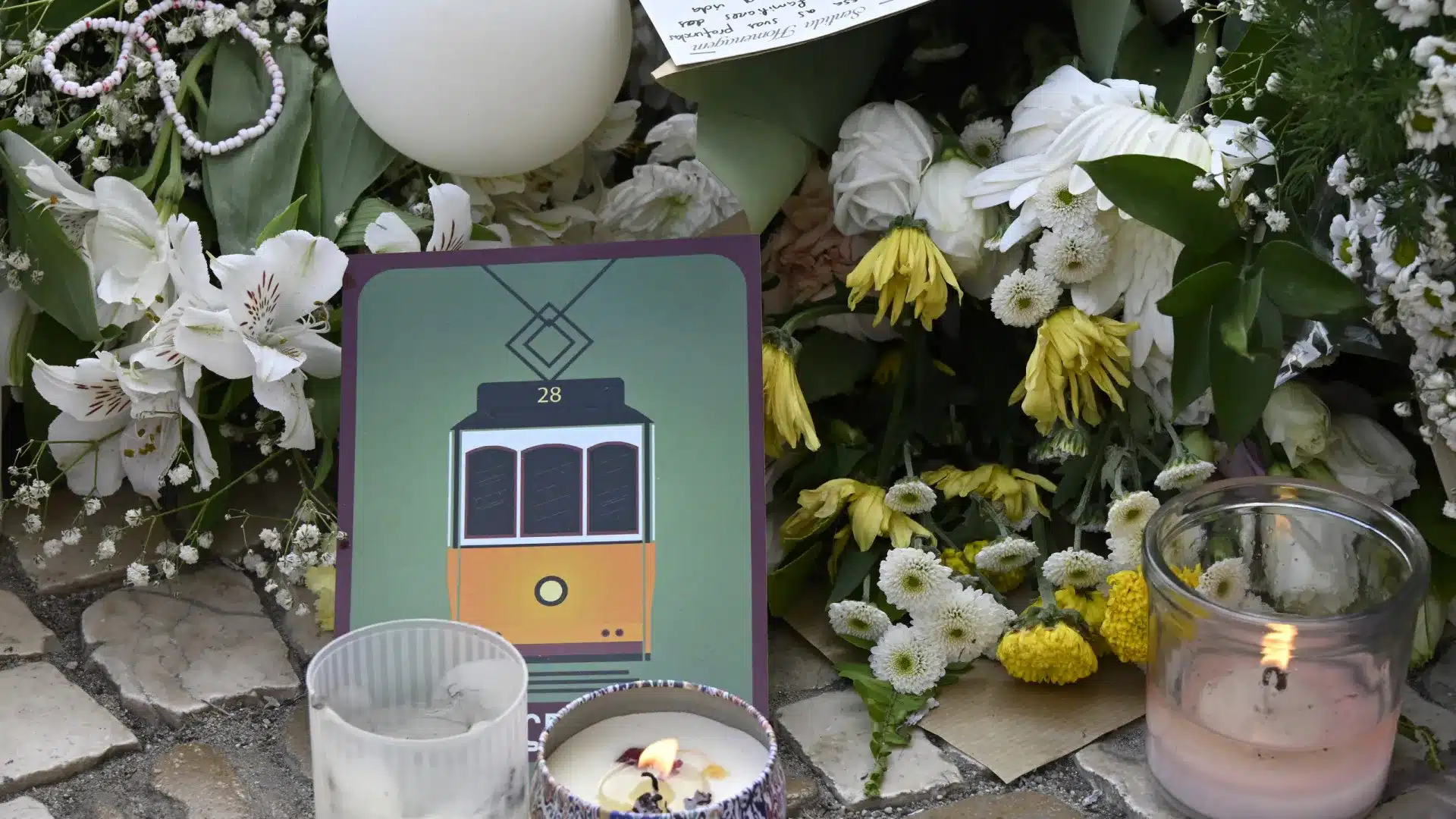 De la rue André Marques au soutien aux victimes. Que fera Lisbonne après la tragédie?
