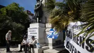 Défense demande l'aide des branches pour accélérer la carte de l'Ancien Combattant