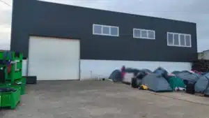 Des immigrés trouvés en train de dormir dans des tentes à Cadaval sont retournés chez eux.