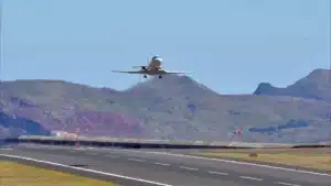 Deux vols annulés à l'aéroport de Madère en raison de la faible visibilité