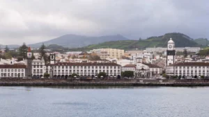 Éboulement à São Miguel avec des "impacts directs" sur la mobilité