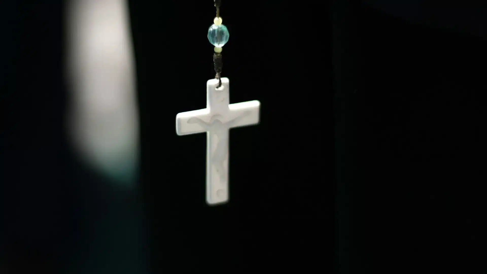 Église : La loi sur les étrangers est la "possible", mais les services doivent être améliorés