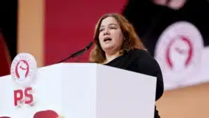 Elevador da Glória : Alexandra Leitão exige "cabal esclarecimento"