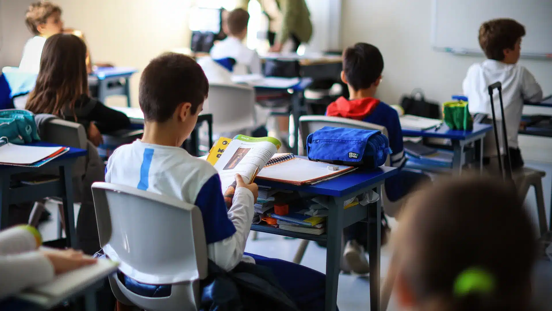 Fenprof alerte : 4.000 élèves du primaire pourraient commencer les cours sans professeur.