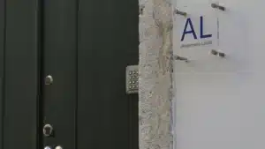Funchal. Suspension des licences de location touristique dans les immeubles d'habitation approuvée.
