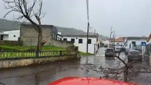 Groupe central des Açores en alerte jaune en raison de fortes pluies