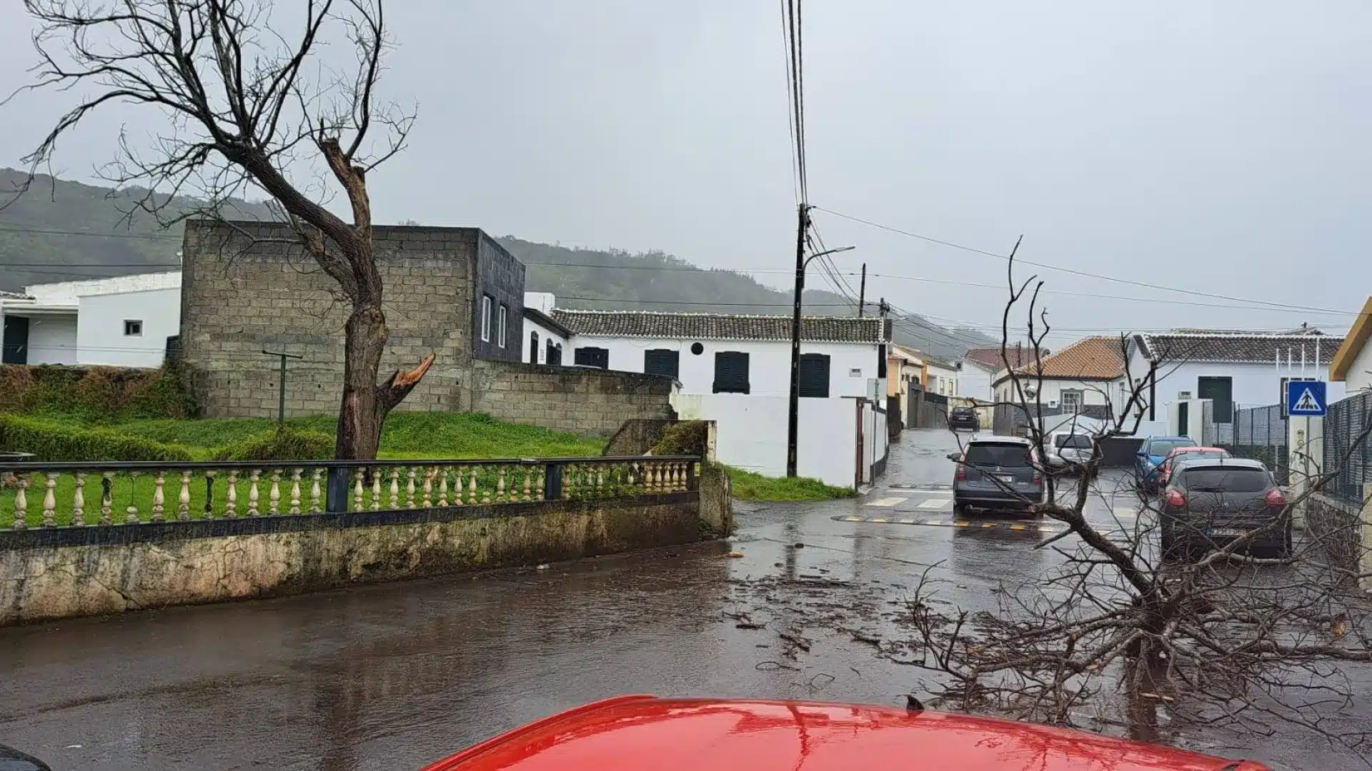 Groupe central des Açores en alerte jaune en raison de fortes pluies