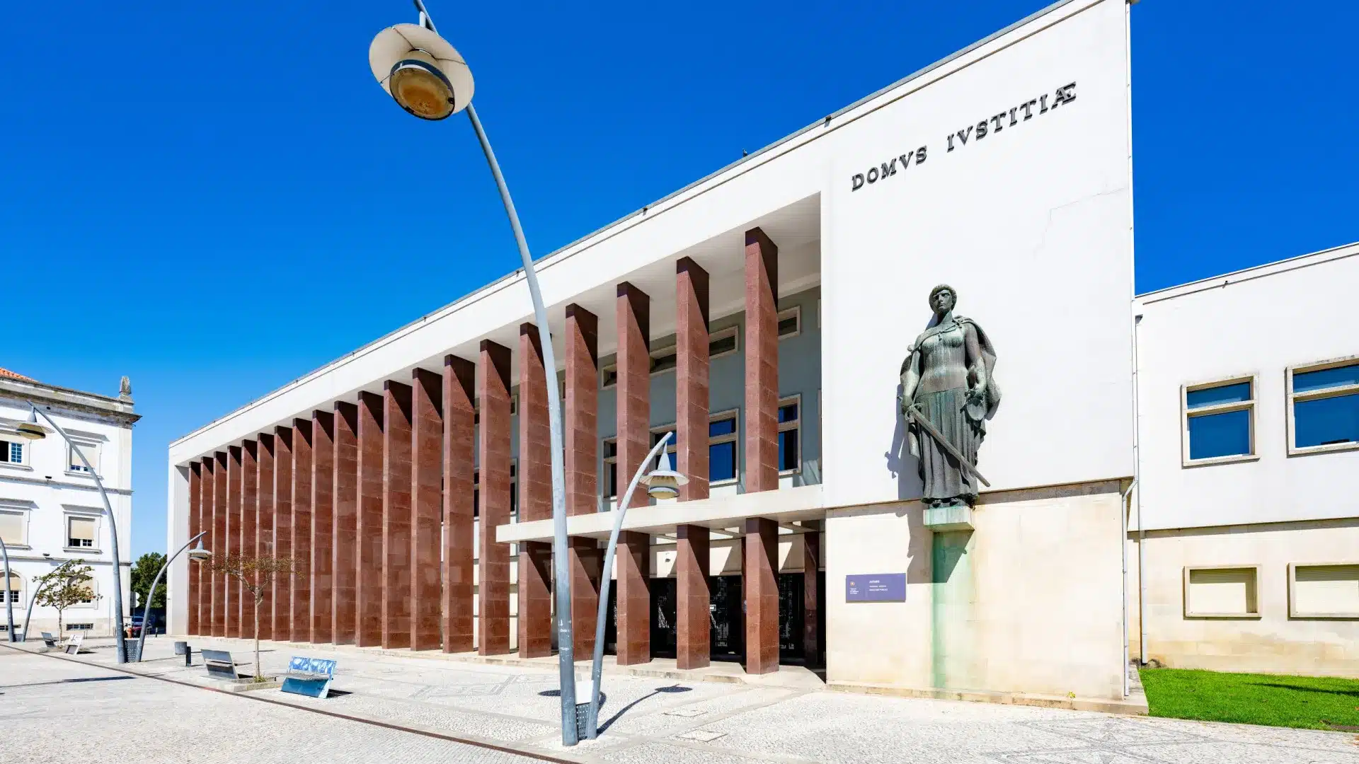 Homme accusé d'enlèvement et de viol de sa belle-sœur à Ovar jugé à huis clos