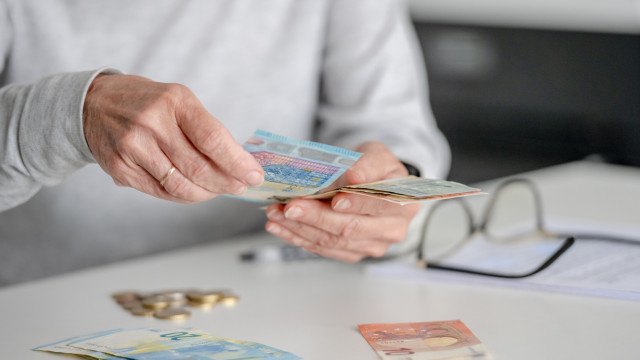 Les pensions sont versées aujourd'hui avec un bonus. Savez-vous combien vous allez recevoir ?