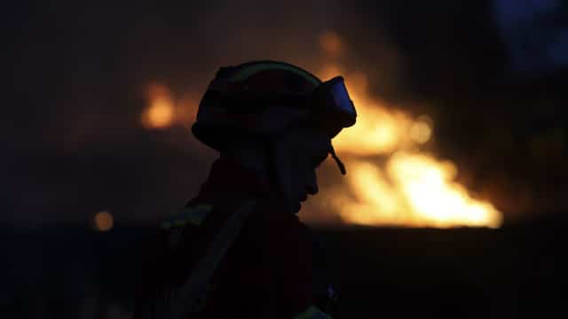 Incendie à Aljezur ? "Vent constant toute la journée" est ce qui inquiète le plus.