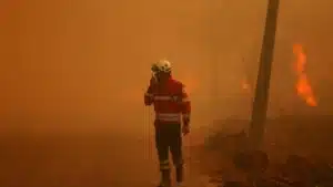 Incendie maîtrisé qui a commencé à Montalegre