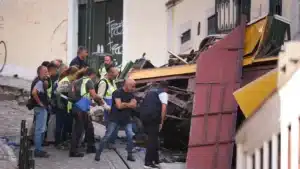 Italiana et fils échappent à la mort dans l'Elevador da Glória. "Sous le choc"