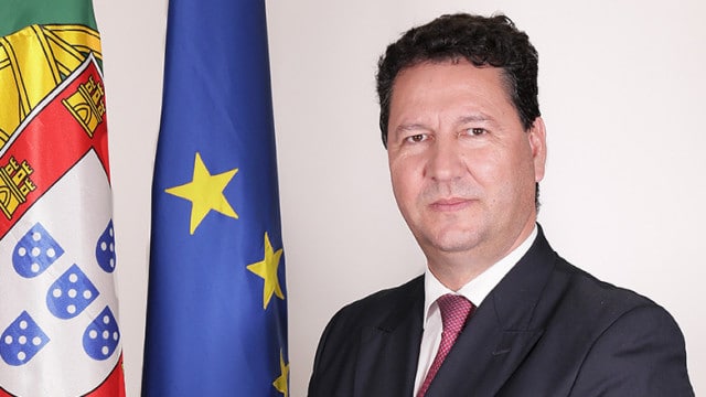 João Moura enquêté pour corruption ? "Aucun commentaire", réagit le ministre.