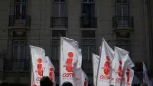 La CGTP et l'UGT dénoncent la "contre-réforme libérale" : "Attaque aux droits"