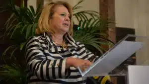 La Chambre envoie au Ministère public et à l'IGF un audit où Maria das Dores Meira est visée.