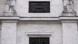 La Fed décide aujourd'hui des taux d'intérêt et on s'attend à une réduction de 25 points de base.