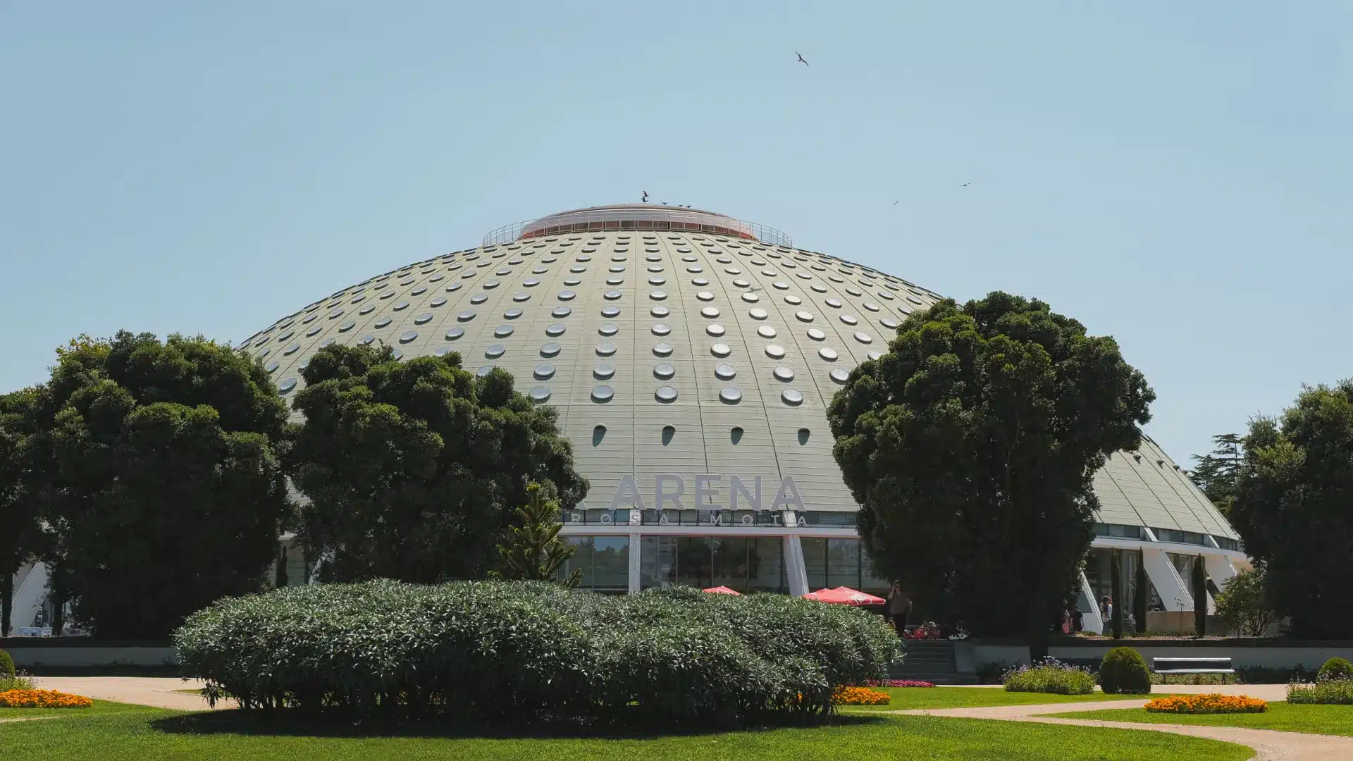 La liaison du Palais de Cristal à la Restauration à Porto avance en novembre.
