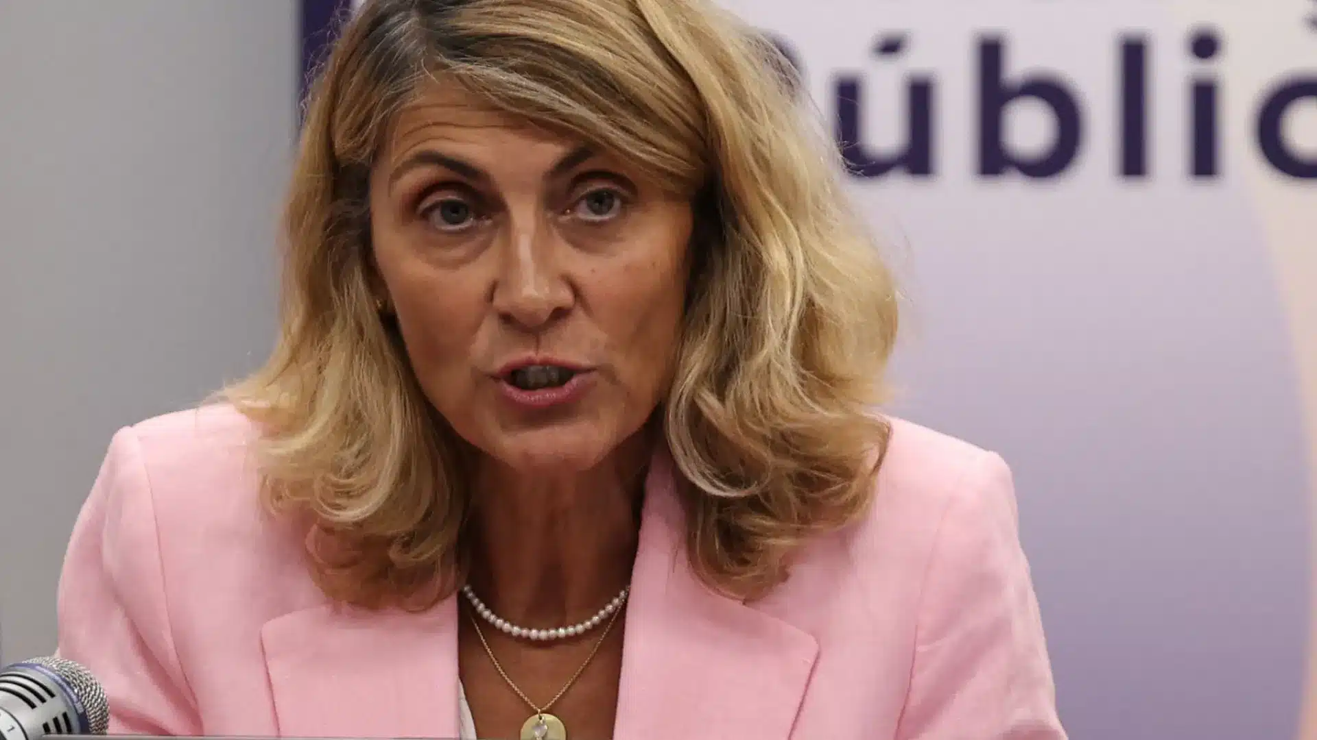 La santé "met une forte pression" sur les dépenses publiques.