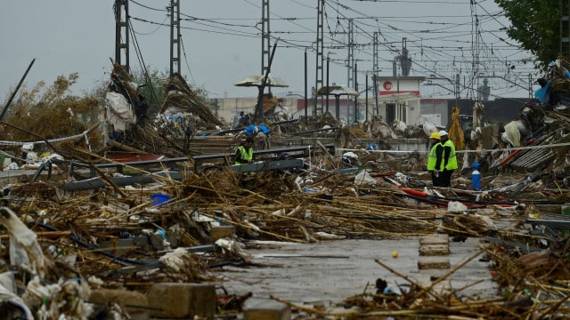 Nombre de morts des inondations à Valence passe à 224