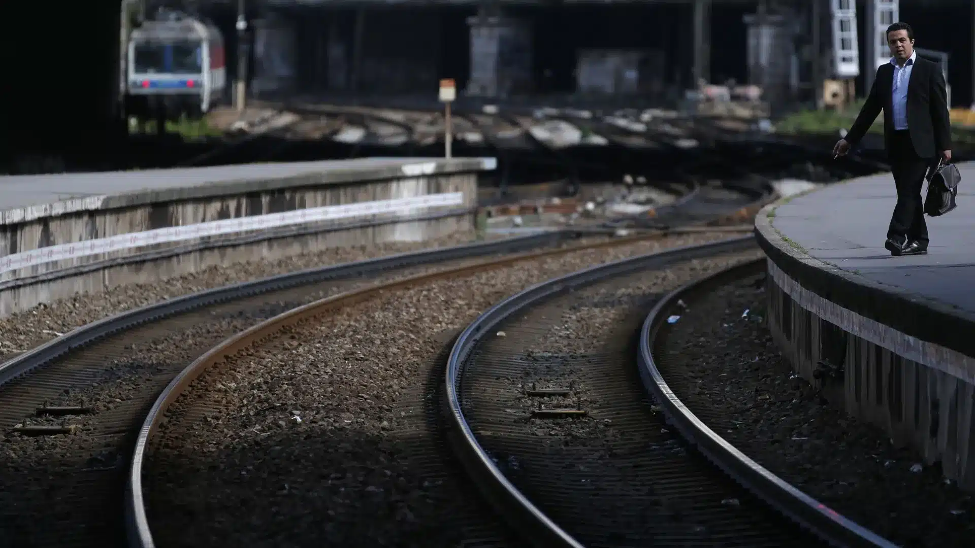 Le consortium propose des ponts sur le Douro et une gare TGV à Gaia.