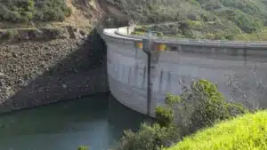 Le financement ne permet de combattre les pertes d'eau que sur 5 % du réseau en Algarve.