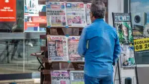 Le gouvernement des Açores souligne la "contribution irremplaçable" du journalisme.