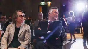 Le ministre admet le début de l'année scolaire avec un manque d'enseignants.