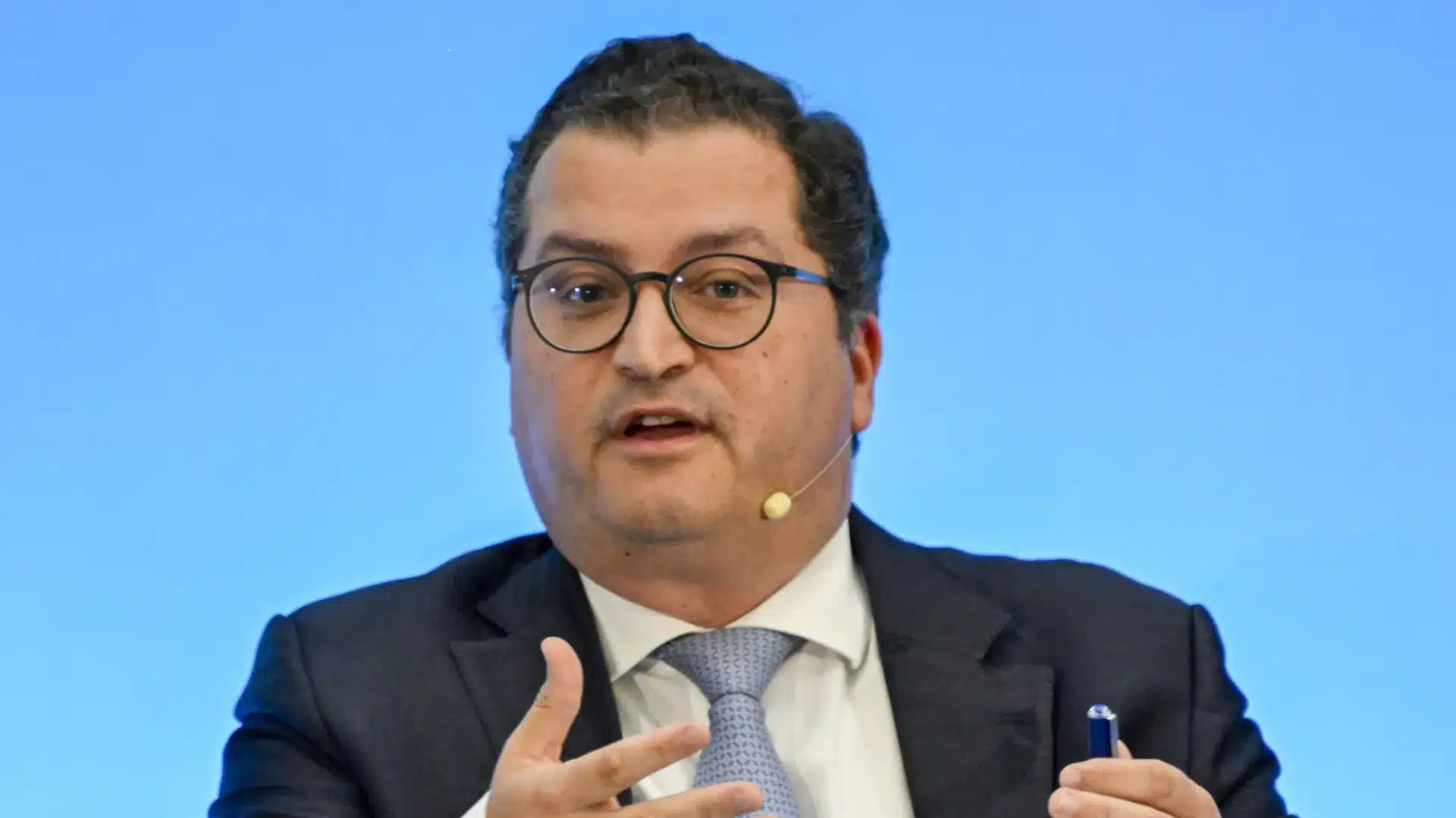 Le ministre des Finances admet réviser les règles fiscales pour une "résolution rapide" des litiges.