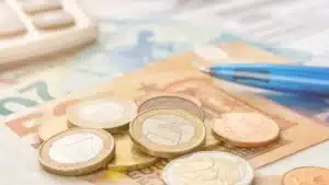 Le montant des certificats d'épargne atteint un nouveau maximum en août.