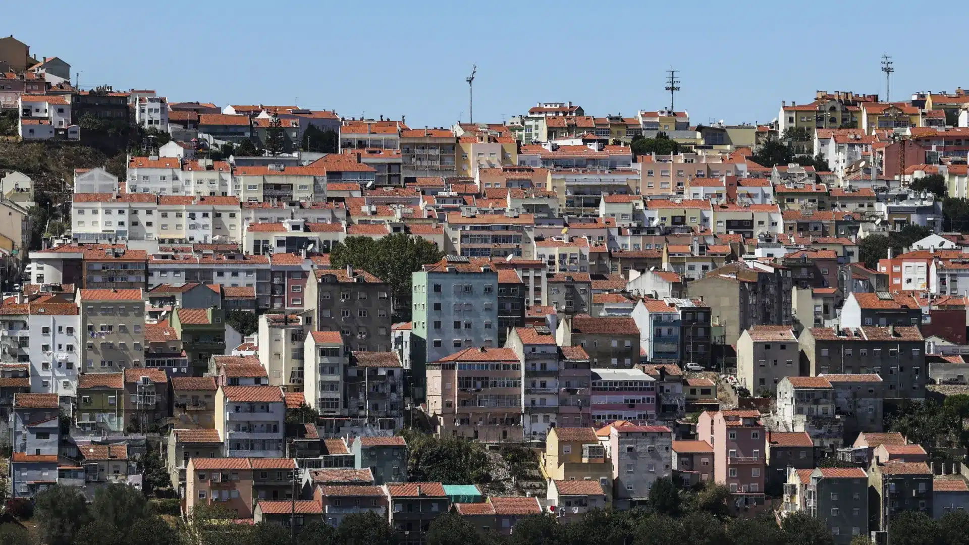 Le taux Euribor baisse à trois mois et monte à six et à 12 mois.