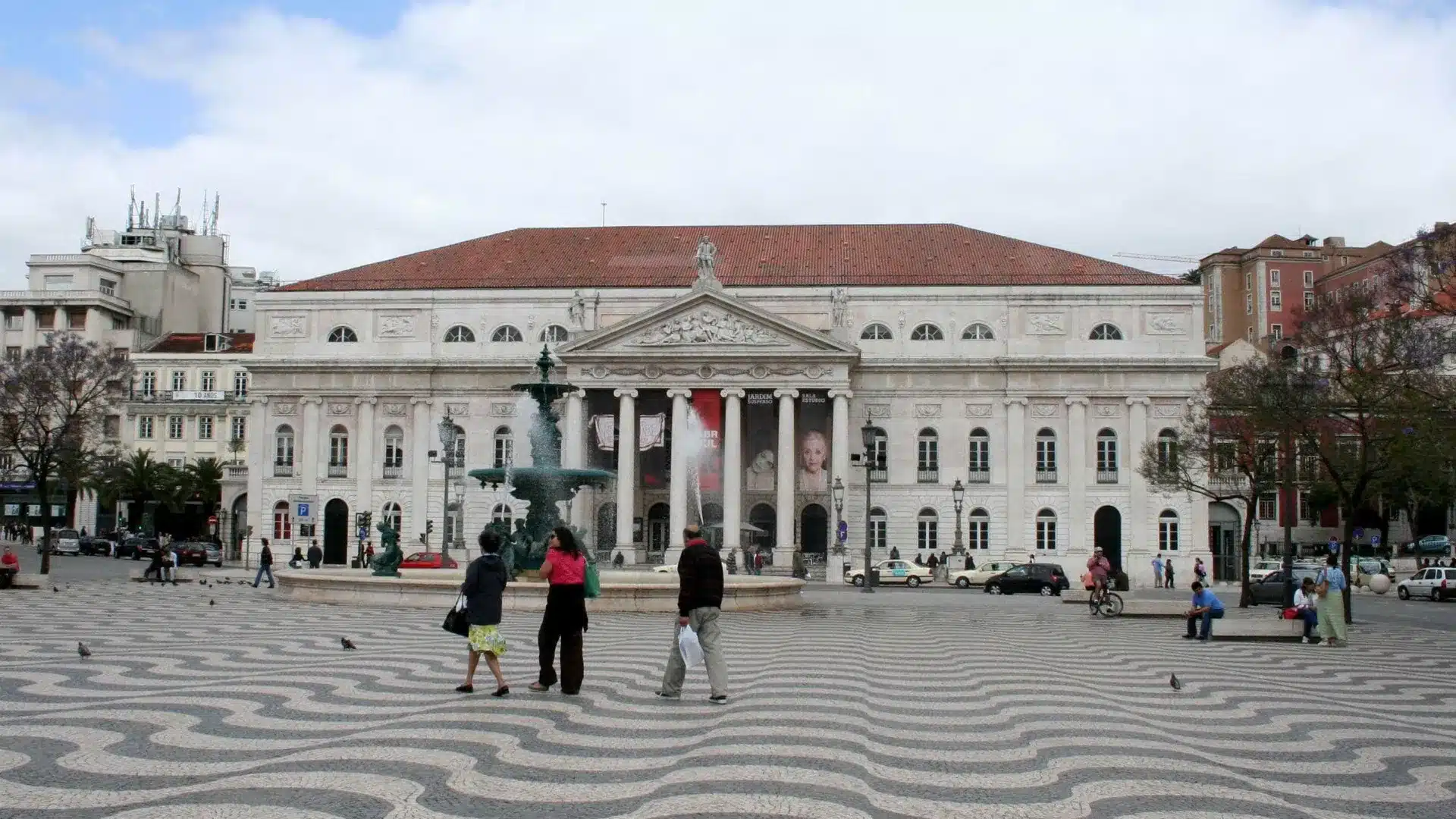 Le Teatro Nacional D. Maria ouvre la saison avec une satire sur l'ascension du fascisme.