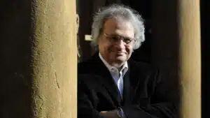 L'écrivain Amin Maalouf remporte le Prix FIL de Littérature en Langues Romanes.