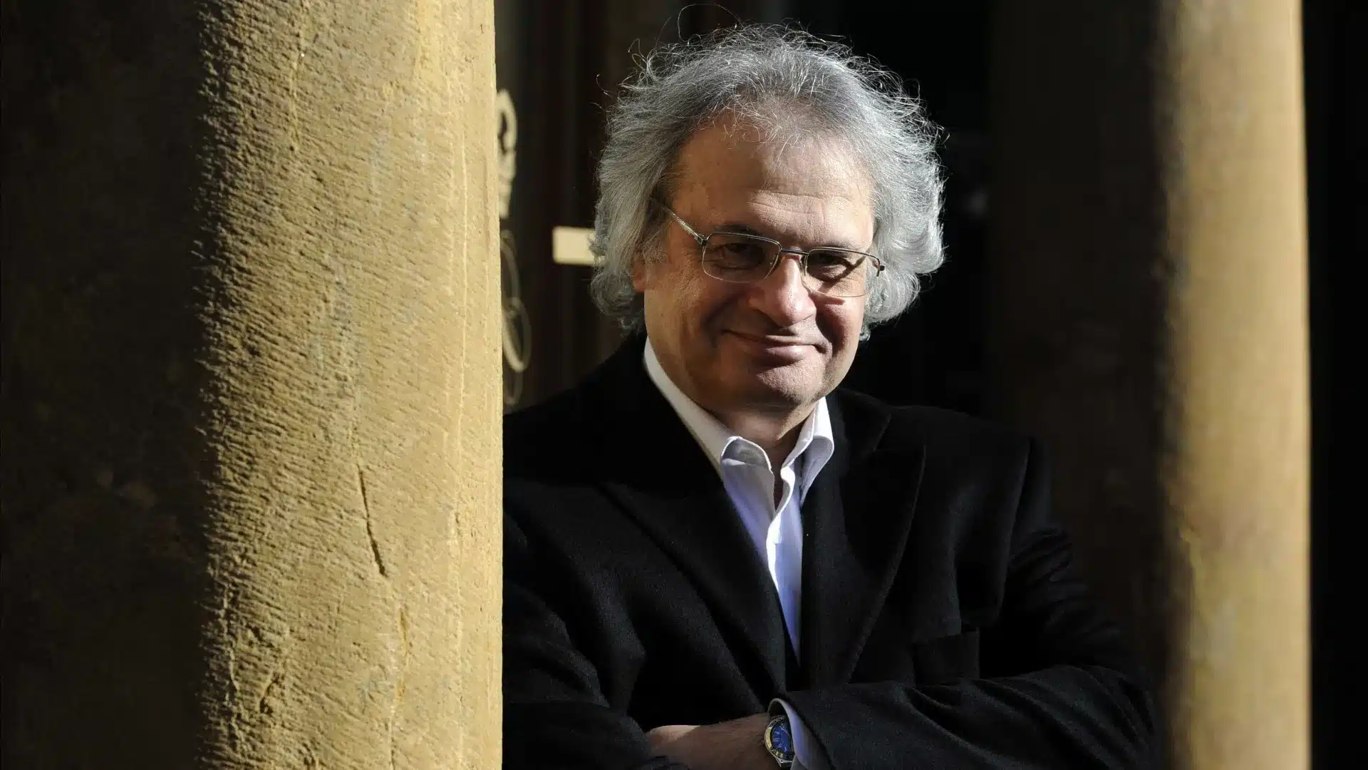 L'écrivain Amin Maalouf remporte le Prix FIL de Littérature en Langues Romanes.