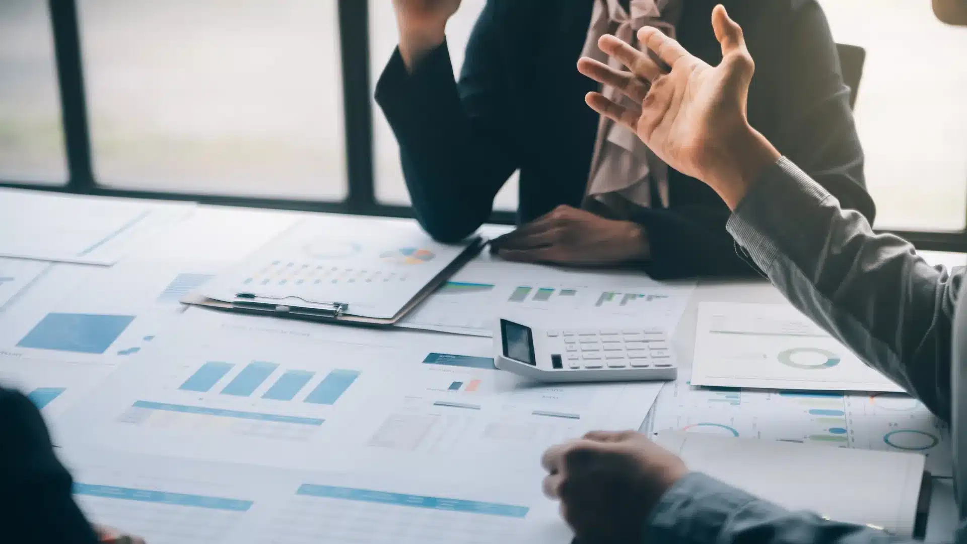 Les entrepreneurs veulent un régime spécial pour les micro-entreprises et une exonération dans le OE2026.