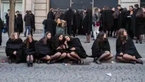 Les étudiants en difficulté reçoivent plus de soutien de Stand4Good.