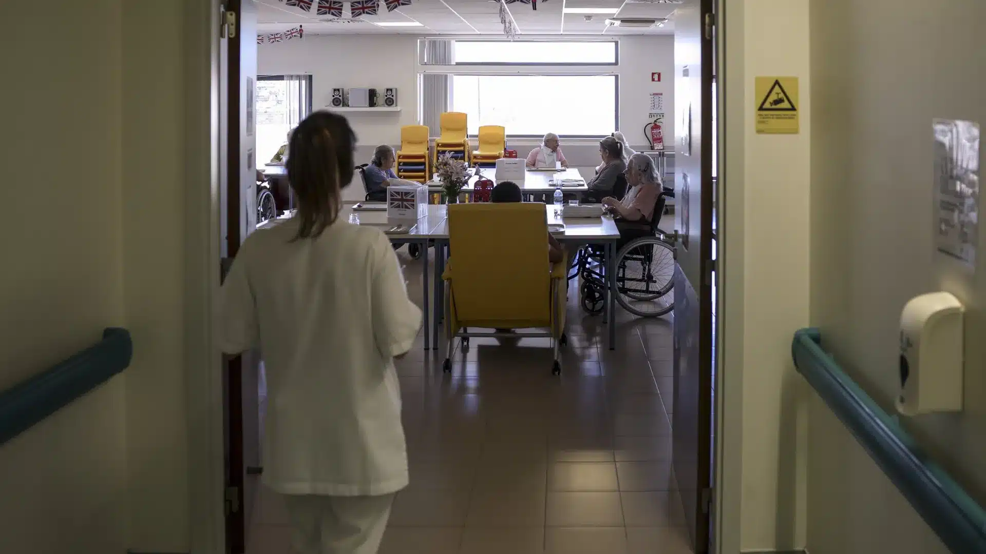 Les pertes dans les soins continus ont tourné autour de 125 000 €/institution en 2024.