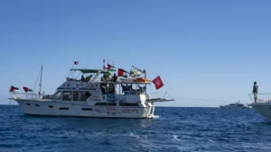 Les Portugais de la flottille refusent de livrer l'aide pour Gaza à Chypre.