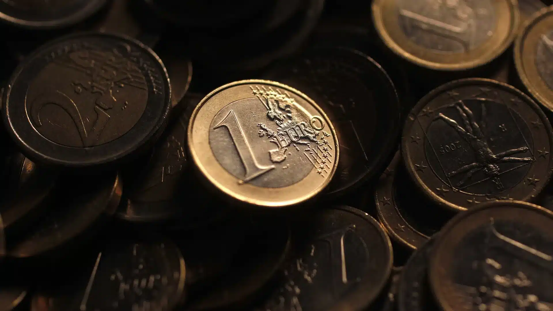 Les taux d'intérêt de la dette portugaise augmentent à cinq et dix ans et diminuent à deux ans.